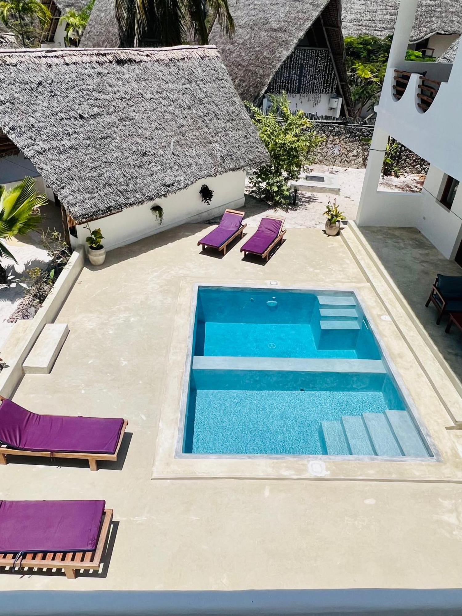 Mnana Beach Bungalows ピングウェ エクステリア 写真