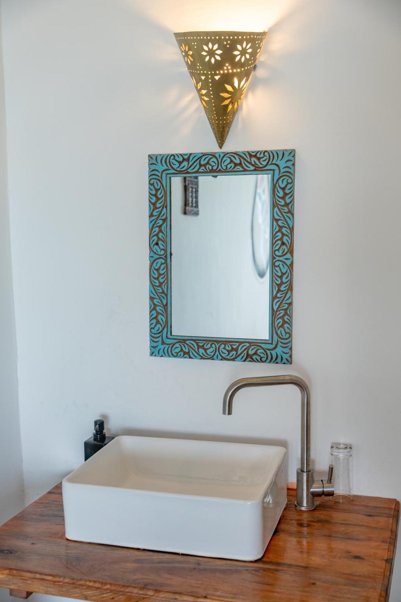 Mnana Beach Bungalows ピングウェ エクステリア 写真